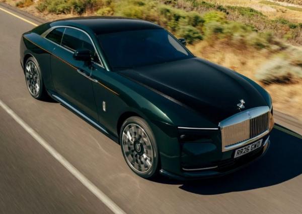 Rolls-Royce Spectre Series II. ���� Rolls-Royce  