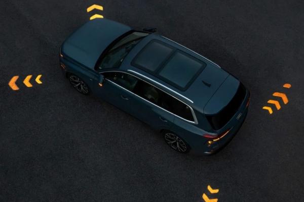 ������ �����: Audi ������� ��������� Q7  - 1