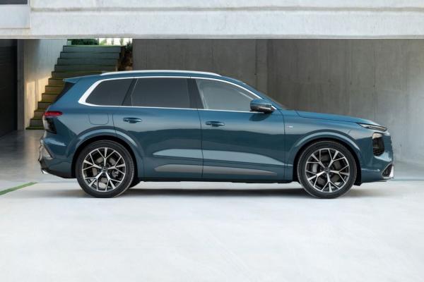 ������ �����: Audi ������� ��������� Q7  - 4