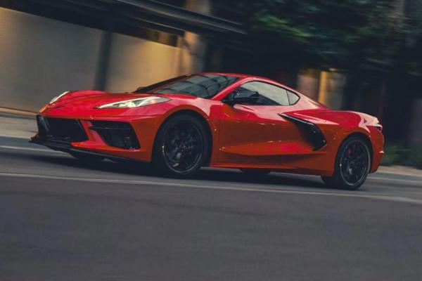 Chevrolet обновил технику Corvette - 2