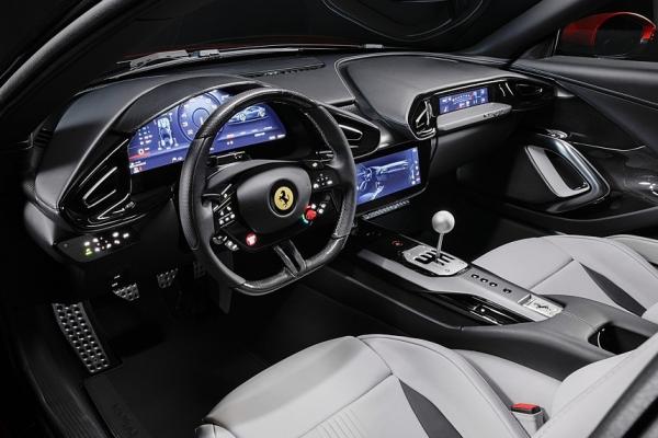 Ferrari выпустила суперкар с МКП. Но есть нюанс - 3