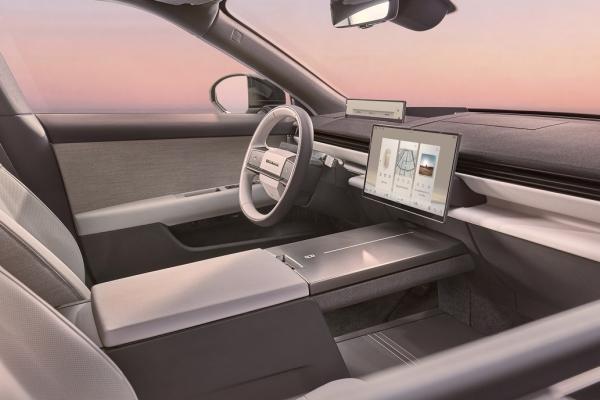 Новый Range Rover готовится к премьере - 2