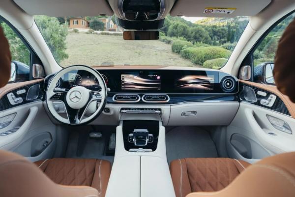 Mercedes-Maybach GLS  ������� ��� ���� ���������� - 2