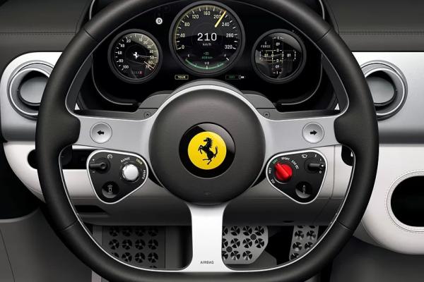 Ferrari Luce выходит на рынок через аукцион - 2