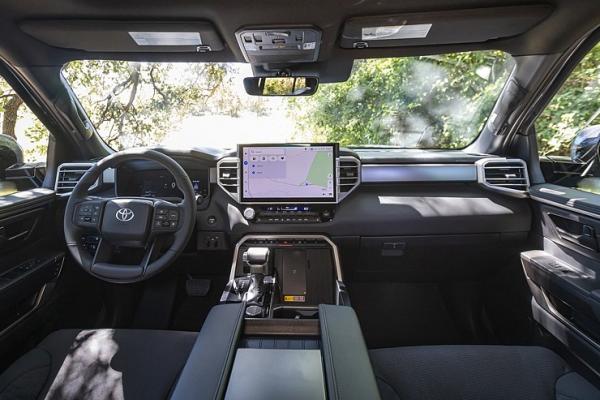 Toyota Sequoia ���� ���������� ����� ����������� - 2