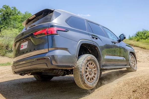 Toyota Sequoia ���� ���������� ����� ����������� - 3