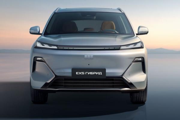 Geely расширила российскую семейку EX5 - 3