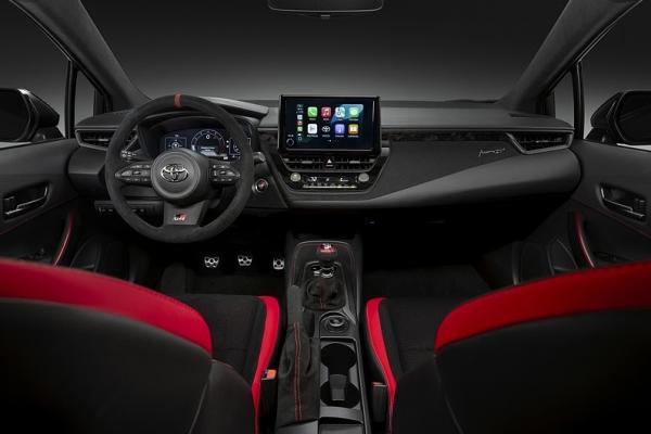 Редкий и горячий: Toyota оценила GRMN Corolla - 1