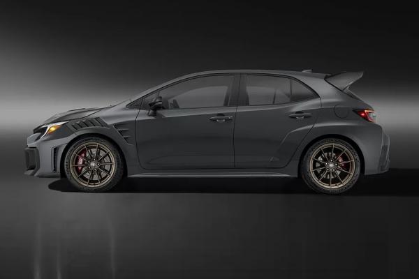 Редкий и горячий: Toyota оценила GRMN Corolla - 5