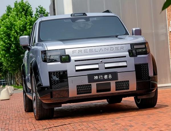 Freelander 8. ����  Jaguar Land Rover