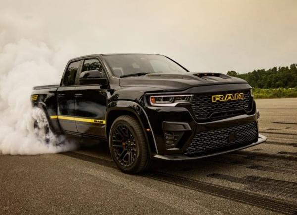 Ram 1500 Rumble Bee Direct Connection. ���� Ram