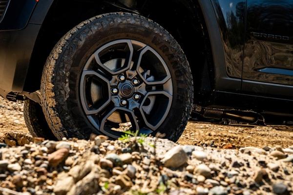 Jeep ����� ������� Grand Cherokee  - 1