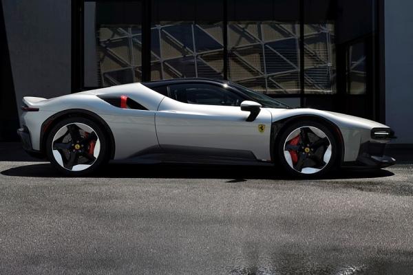 Ferrari ������� �������� �� ������ "�������" - 2