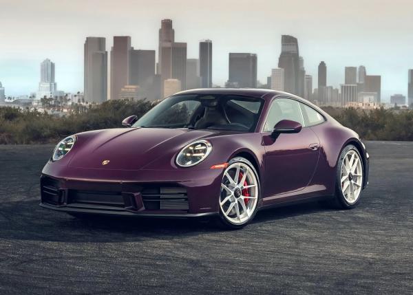 Porsche 911 Carrera S. ���� Porsche 