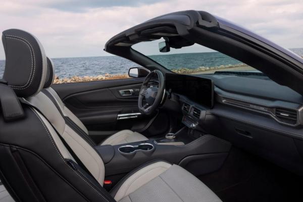 Ford ������� ����� ������  Mustang ��� ����� - 2