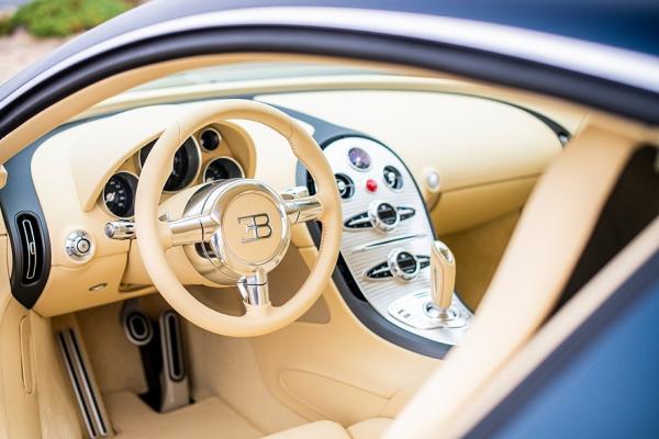 Как новенький: Bugatti выкатила посвежевший Veyron - 2