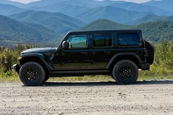 Jeep ���������� Wrangler � ���� - 1