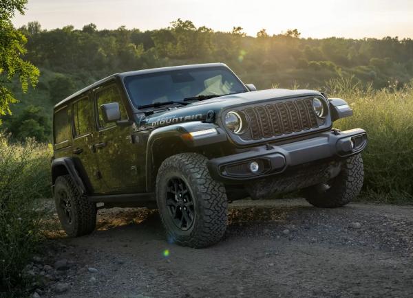 Jeep Wrangler Smoky Mountain Edition. ���� Jeep 