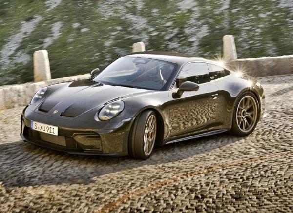 Porsche 911 GT3. ���� Porsche 