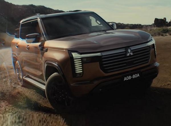 Mitsubishi Pajero. ���� Mitsubishi 