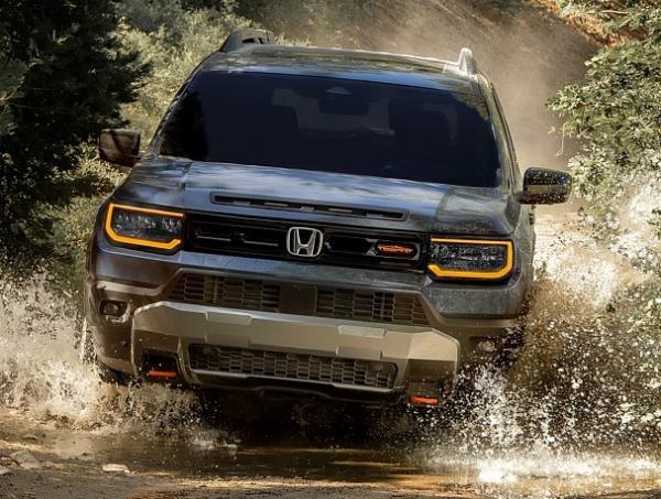 Honda Passport TrailSport. ���� Honda 