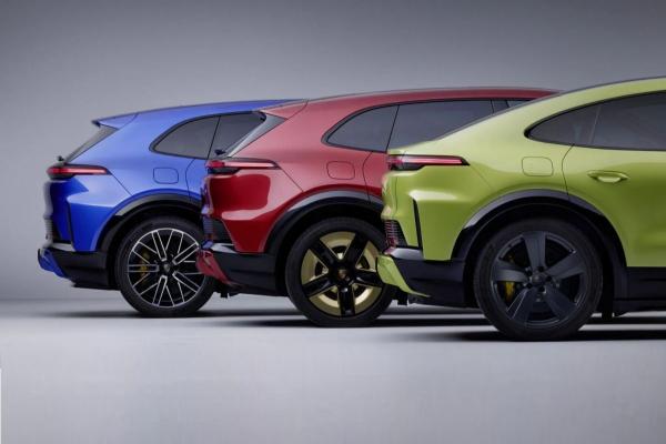 Porsche Cayenne научили заряжаться "по воздуху" - 4