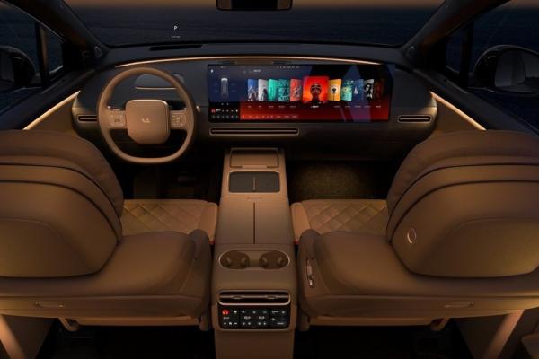 ����� ��������� Li Auto  ������� i9 - 4