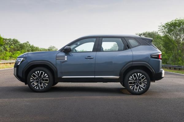 ����� "Renault Duster" �� Nissan ���������� ���������� - 1