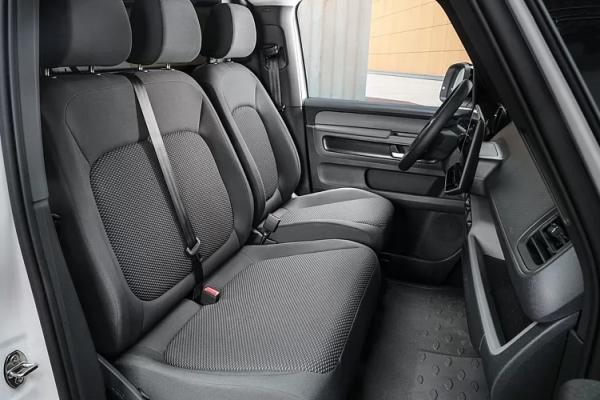 VW �������� ID. Buzz Cargo - 2