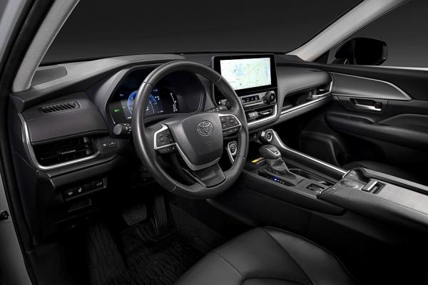 Toyota ���������� Grand Highlander �� ������� - 2