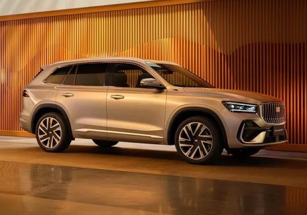 Geely Monjaro EM-i. ���� Geely 