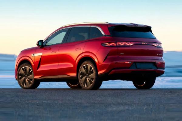 BYD Atto 8 ������� ����� ������� �������  - 2