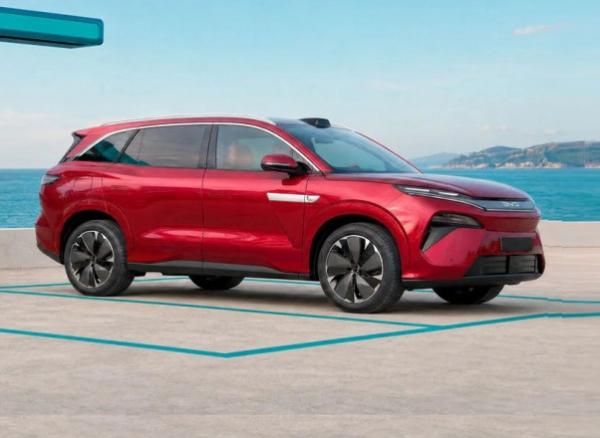 BYD Atto 8. ���� BYD 