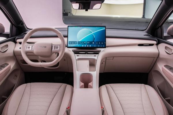 Один из самых дешевых BYD сменил поколение - 1