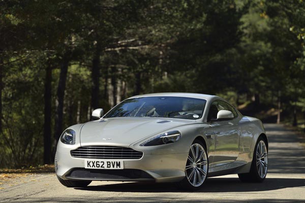 Принеся в жертву Cygnet, компания Aston Martin сохранила 12-цилиндровый DB9