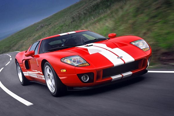Ford GT 2004.  Ford