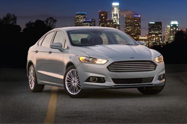 Ford Mondeo -   ,    Ford Fusion    .    :  Mondeo     ?