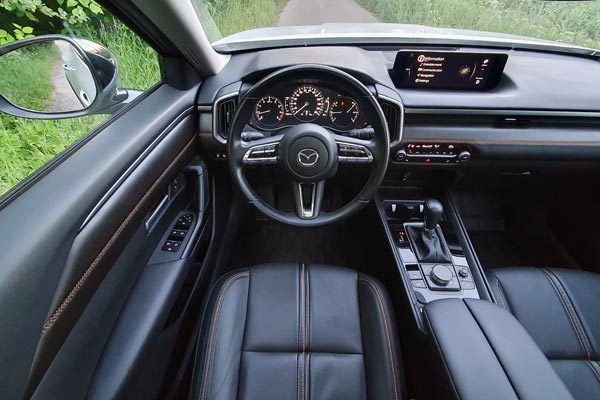 �������� Mazda ��������� � � ������. ������� ��������� ���� �� ������, ����� ������� ���������� �������