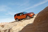 - Land Rover Discovery - 16