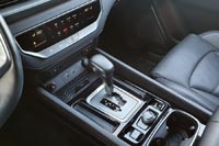 ����-����� KGM Rexton - 11