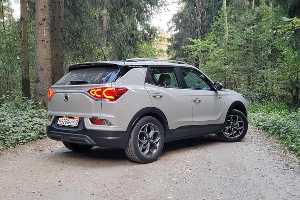     KGM Korando       .     ,   