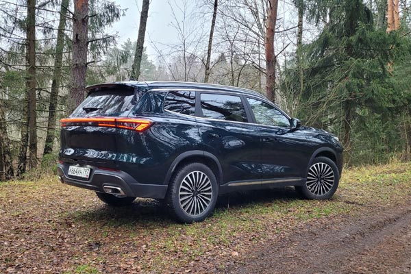 � ����� Tenet T8 �������� ������� �����������, �� �� ������� ����� ������ �������, �������� � ����� ����������